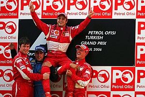 Massa fala como foi ter Schumacher e Alonso como companheiros de equipe: "Sofri um pouco mais com Fernando"
