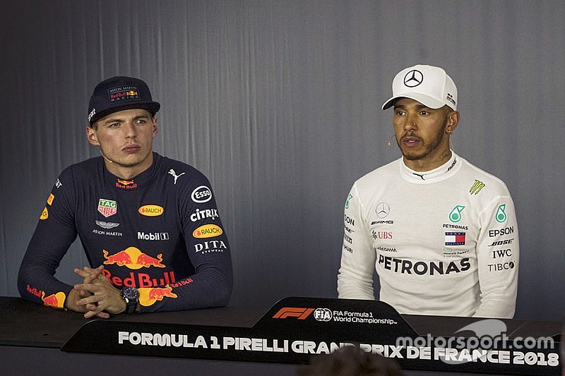 Verstappen déplore un traitement différent de l'erreur de Vettel