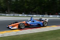 Dixon wants IndyCar aero change to improve racing