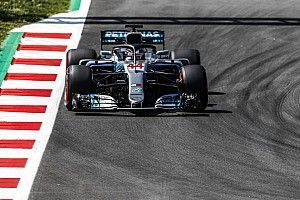 Mercedes se mantuvo adelante antes de clasificar