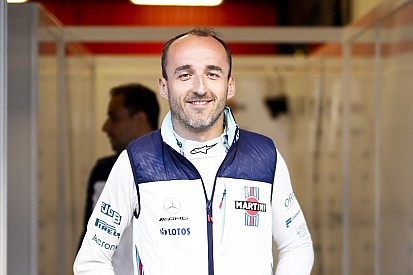 Toro Rosso, Hartley'in yerine Wehrlein veya Kubica'yı geçirebilir