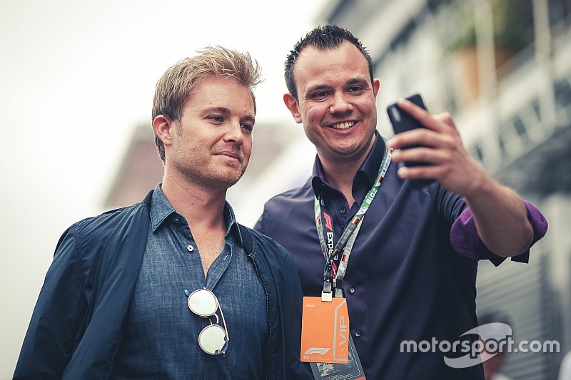 Vettel miatt másképp tekintenek az emberek Rosberg világbajnoki címére?