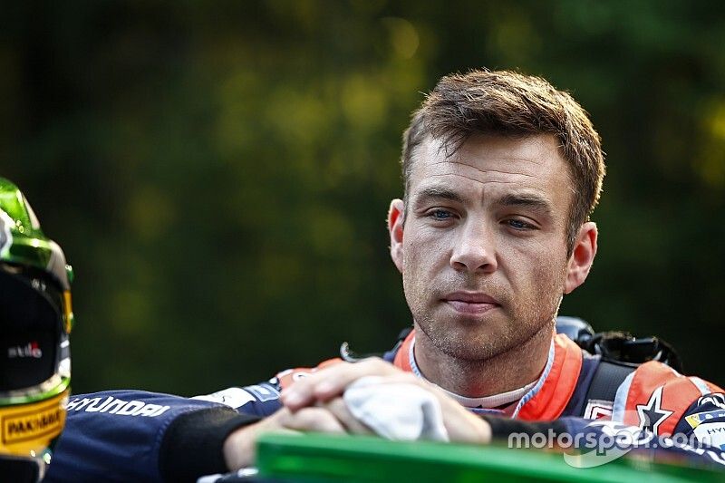 VÍDEO: Paddon capota várias vezes em acidente do WRC na Finlândia