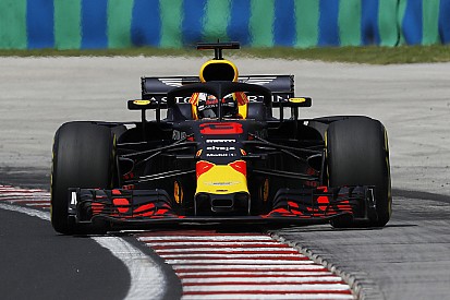 Ricciardo zet de toon met snelste tijd in Hongarije, Verstappen derde