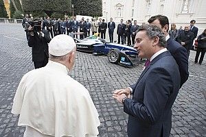 Vorschau Rom: Wem hat der Papst den Siegessegen gegeben?