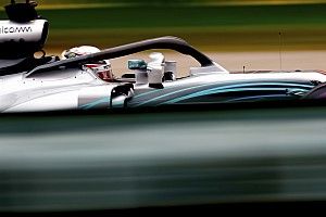 Hamilton diz que não entende ritmo da Mercedes na China