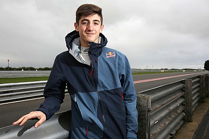 Red Bull-junior Jack Doohan racet in 2019 in Euroformula Open
