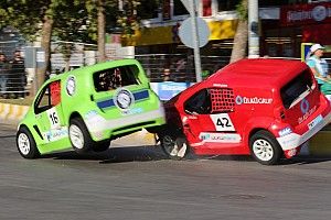 V1 Challenge'da sezonun sondan bir önceki ayağı İzmir'de