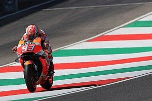 Marquez: "La pole di Valentino è stata incredibile"