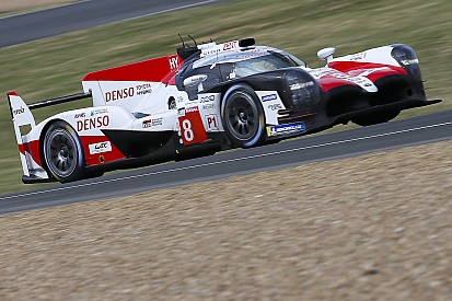 Alonso y Toyota terminan la jornada en lo más alto