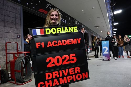 Doriane Pin coronada campeona de la F1 Academy 2025