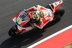 Iannone “preferred not to risk” riding in second practice