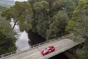 Targa Tasmania: White, Close continue tight battle