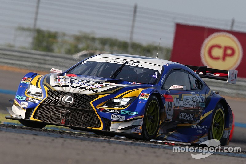 スーパーGT第7戦タイ決勝(GT500):タイヤバーストを乗り切った19号車が初優勝!