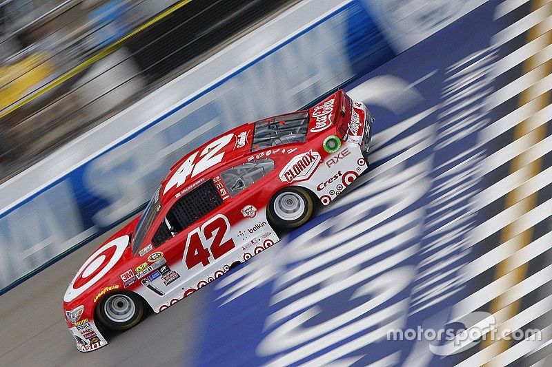 Larson and interim crew chief penalized for Michigan infraction