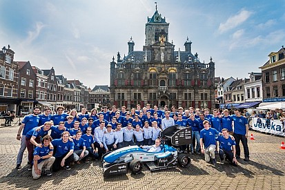 TU Delft verdedigt titels in competitie met elektrische raceauto's