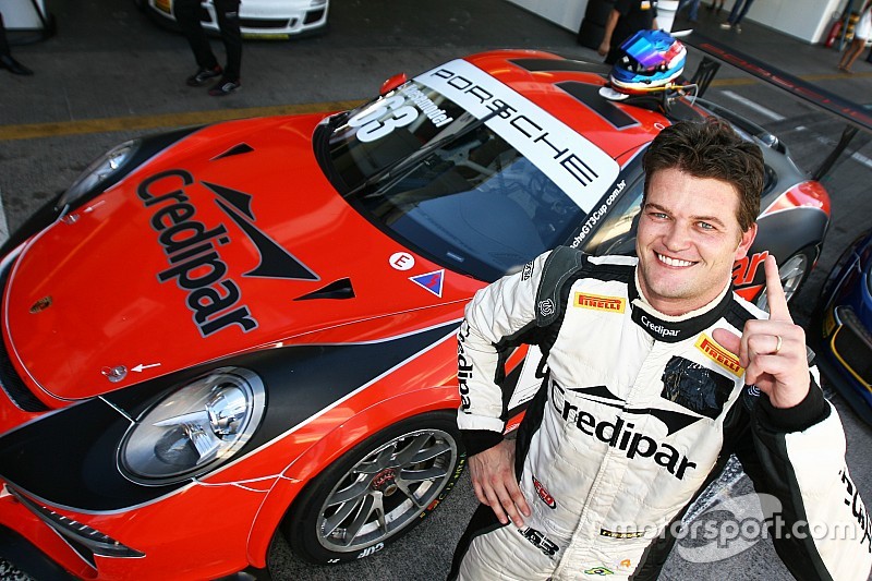 Kaesemodel conquista pole em Curitiba pela Porsche Cup