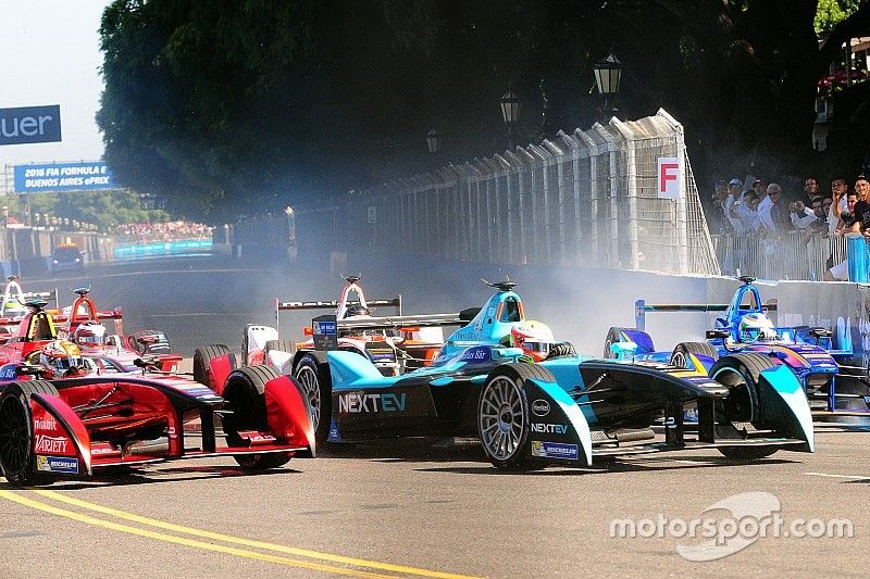 NEXTEV TCR's Turvey clinch two points in the Buenos Aires ePrix