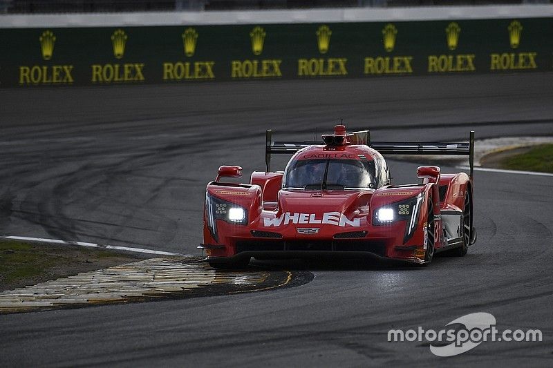Daytona 24 Hours: Hr3 – Cadillac and Ford domination continues