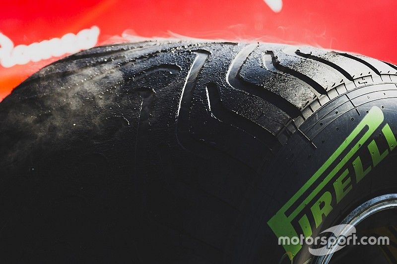 Pirelli: “Nieuwe intermediates zeven seconden sneller”