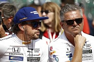 De Ferran, IndyCar'a geçmeye hazırlanan McLaren'da göreve başladı