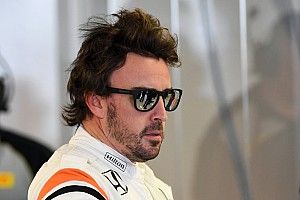 Alonso e R. Schumacher discutem sobre kartódromo do espanhol