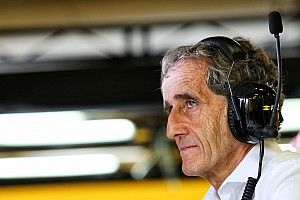 Prost s'est excusé auprès de Verstappen au nom de Renault