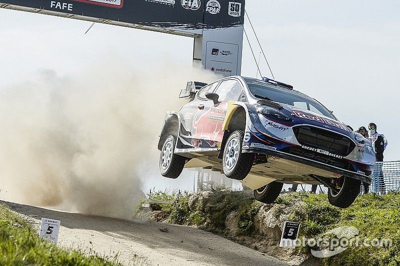 Ogier cerca la terza vittoria di stagione in Sardegna per staccare Neuville
