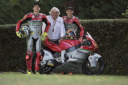 A Misano "livrea Giacomo Agostini" per il Forward Racing Team