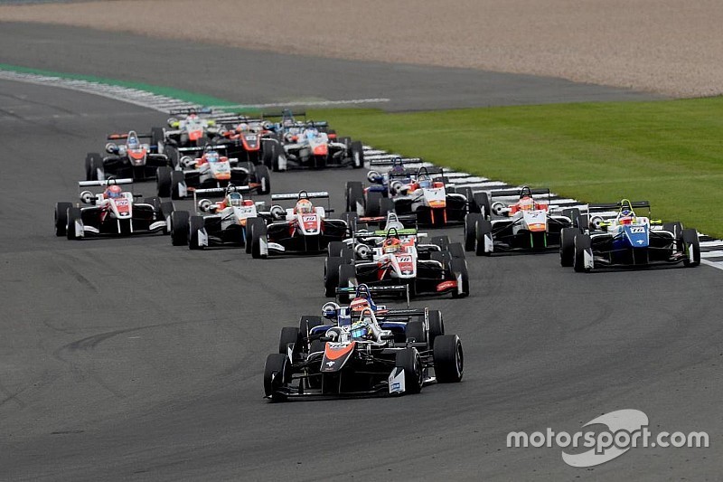 Harrison Scott ipoteca il titolo con una doppietta a Silverstone