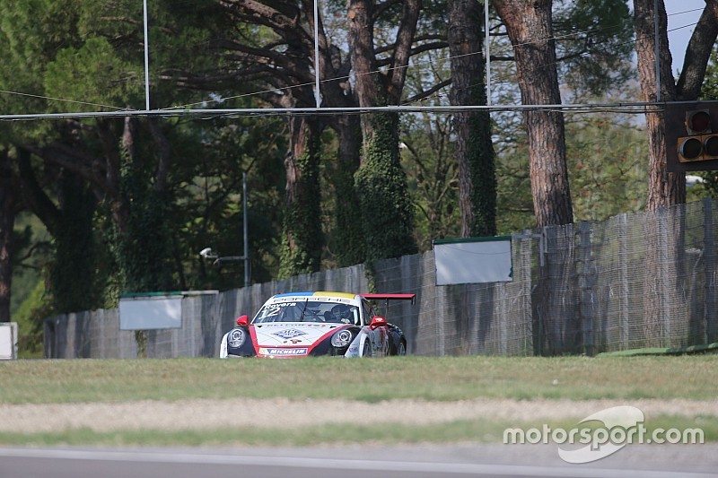 Carrera Cup Italia, Imola: gara 2 anticipata alle 10.05 causa maltempo