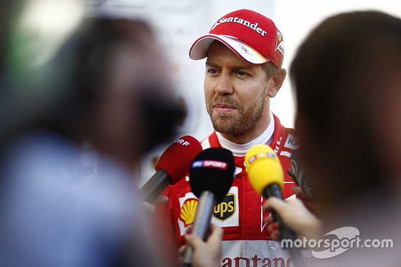 Na pole 30 corridas depois, Vettel exalta trabalho em equipe