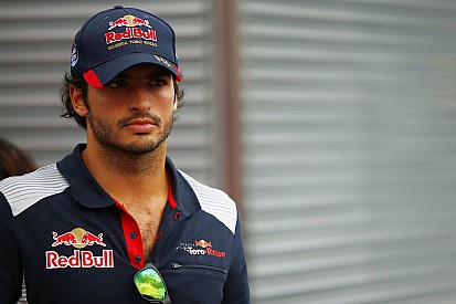 Подробности: Renault «арендовала» Сайнса у Red Bull – что это значит?