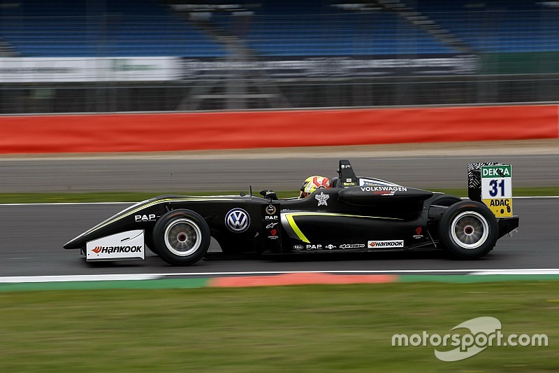 Mick Schumacher logra 12º en clasificación en la F3 Europa