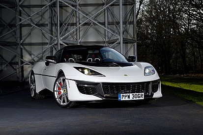 Une Lotus Evora en hommage à James Bond