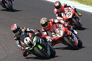 Fotogallery: la seconda manche di gara della Superbike a Phillip Island