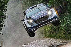 Polonia, PS8: Neuville fa tris. Tanak nuovo leader della gara