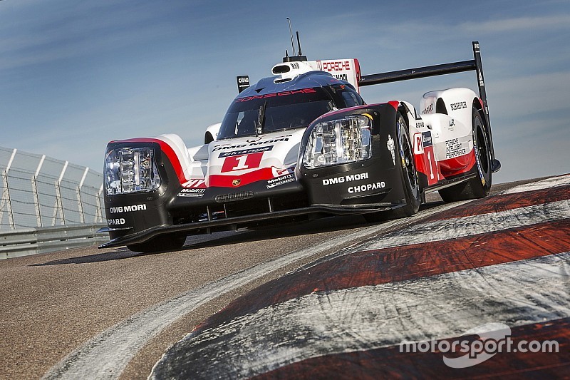 Porsche представила машину LMP1 2017 года