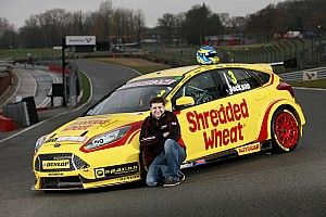 Motorbase retains Jackson for 2017 BTCC season