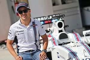 Massa accepts offer to stay at Williams in 2017