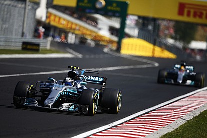 Mercedes reveals cause of radio meltdown