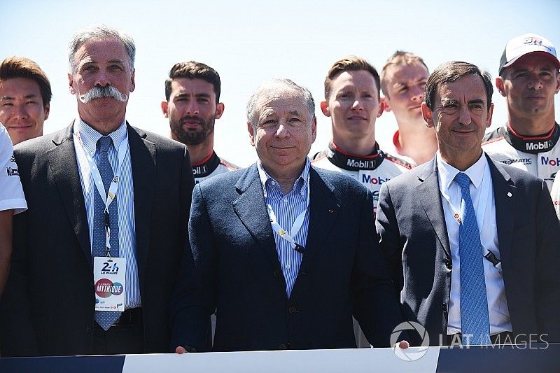 Chase Carey, CEO de FOM, Jean Todt, Presidente de FIA, Pierre Fillon, Presidente ACO