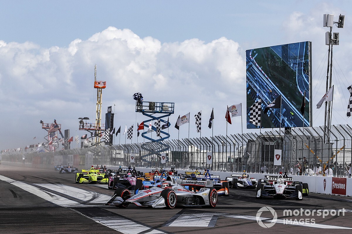 IndyCar bez kibiców