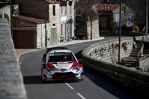 Tanak recupera el liderato en la mañana del sábado de Córcega