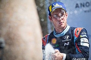 Neuville Hyundaiem WRC na Ypres
