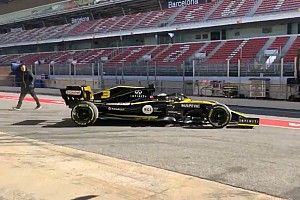 Ricciardo uji perdana Renault R.S.19 di Barcelona