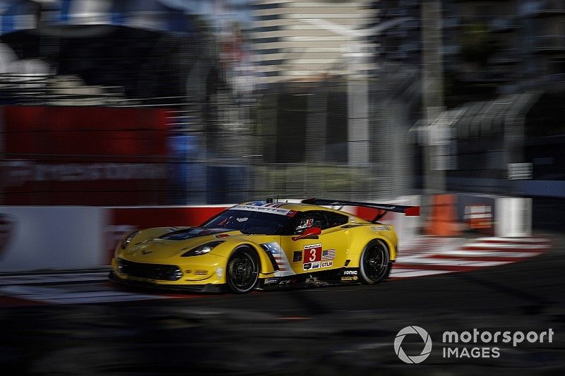 #3 Corvette Racing Corvette C7.R, GTLM: Jan Magnussen, Antonio Garcia