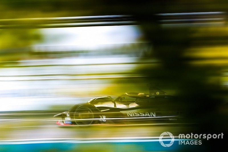Buemi: "Los Fórmula E aún son más lentos que un F1, pero irán más fuerte"