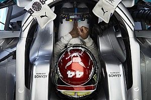 Hamilton admite que não viu série da F1 na Netflix, mas elogia produção