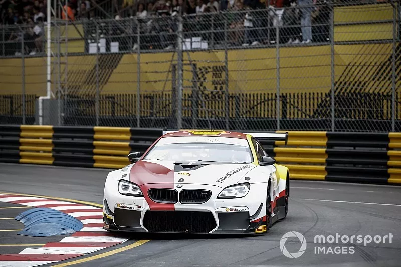 #42 BMW Team Schnitzer BMW M6 GT3: Augusto Farfus